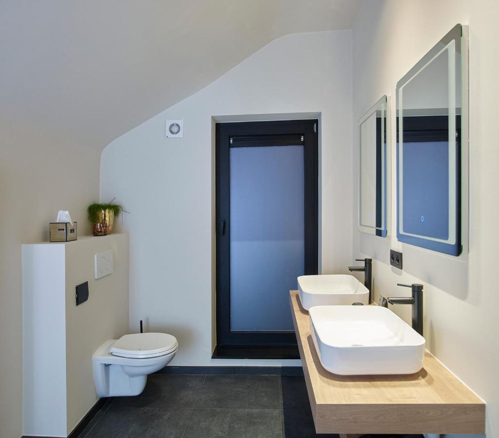 Bed and Breakfast 't Vlyt Vakantiehuis-Wellness Riemst Exterior foto